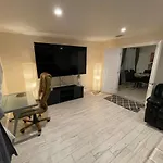 Cheerful, Beautifully Remodeled, Modern, Comfortable Home